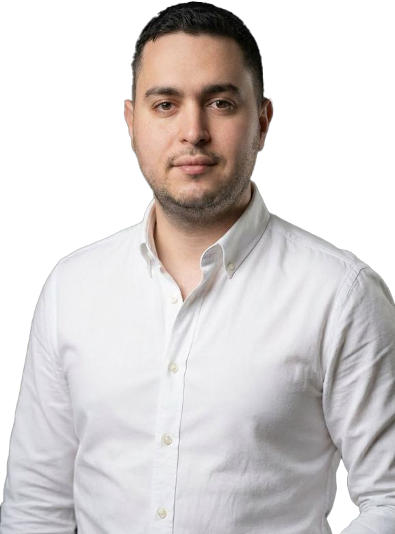 רואי יצחק, מייסד We R Media